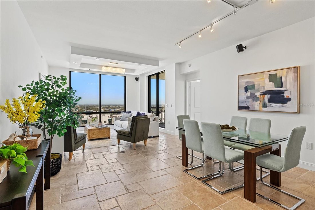 Condo in Sarasota, Florida, United States 5 - 17128507