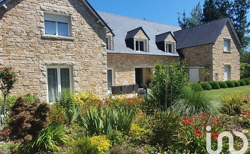 House in Pleguien, Brittany, France 1