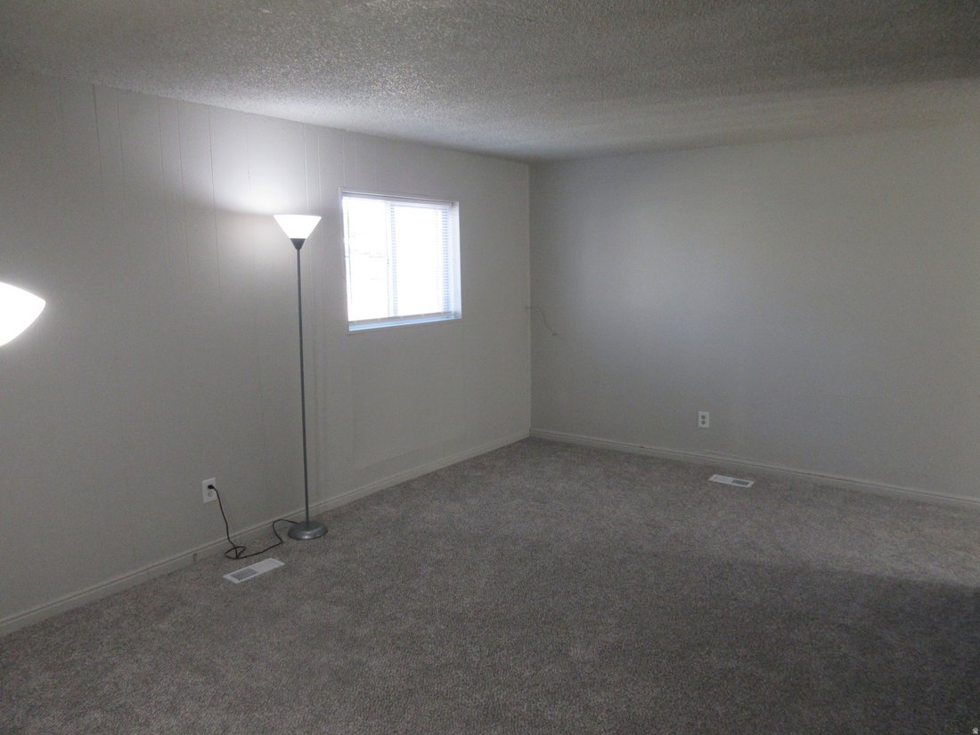 Salt Lake City, Utah, United States 3 - 17128906
