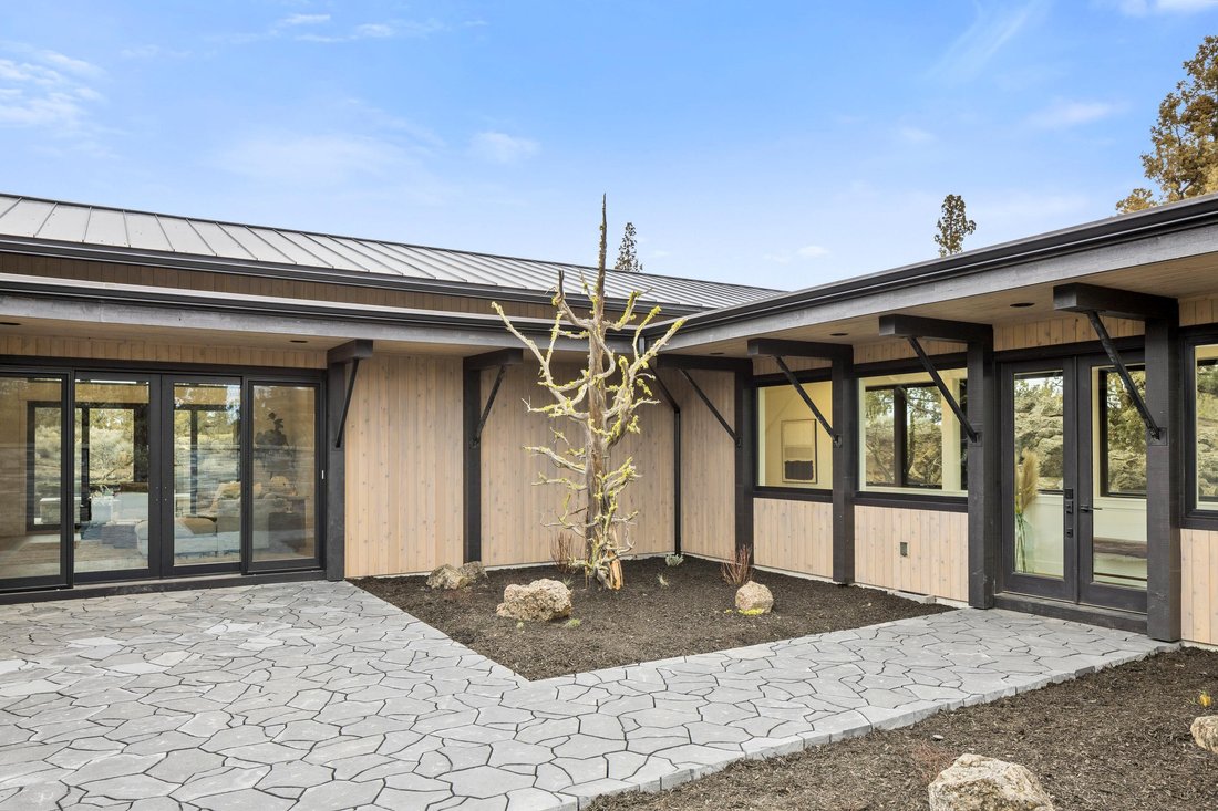 House in Bend, Oregon, United States 4 - 17128365