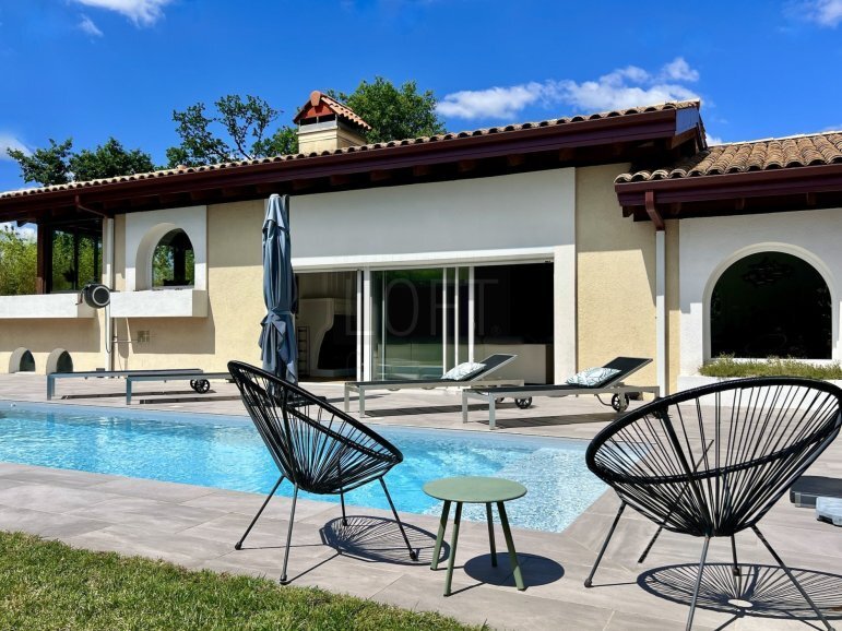 House in Centre Ville, Mérignac, France 2 - 17131356