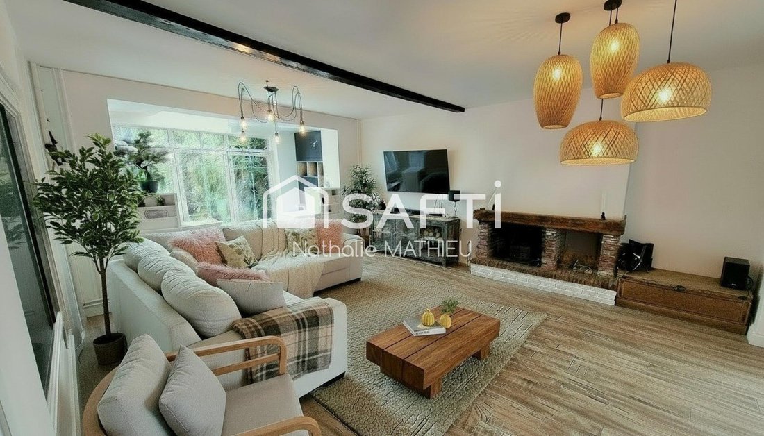 House in Chessy, Ile-de-France, France 2 - 17092549