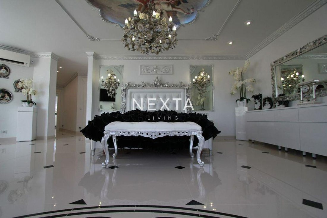 Chalet in Costa Adeje, Adeje, Canary Islands 3 - 17132619
