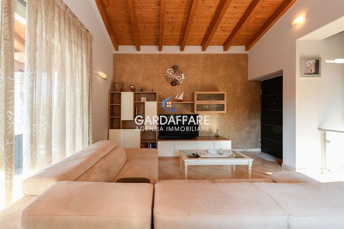 Villa in Manerba del Garda, Lombardy, Italy 5 - 17129094