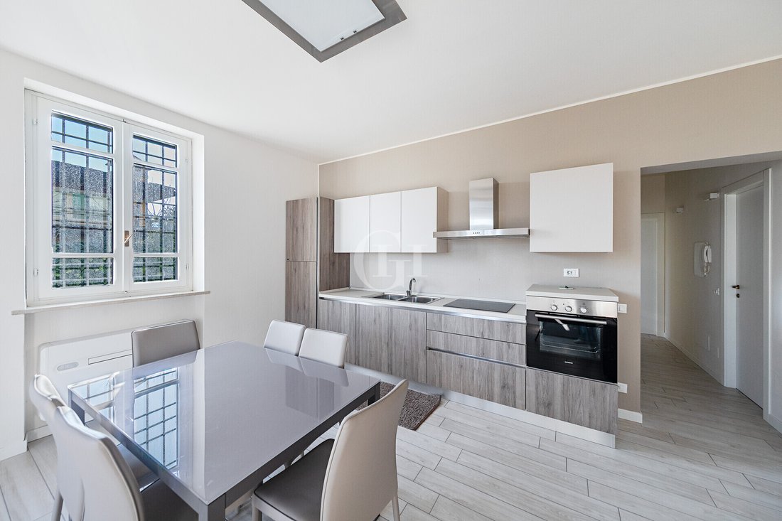 Apartment in Padenghe sul Garda, Lombardy, Italy 3 - 17129307