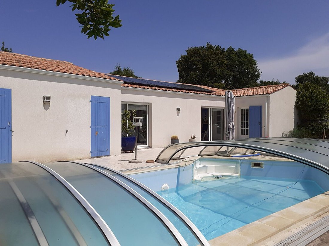 House in Dolus-d'Oleron, Nouvelle-Aquitaine, France 2 - 17128222