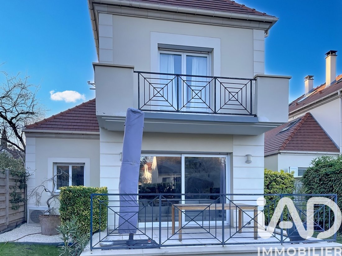 House in Buzenval, Rueil-Malmaison, France 4 - 17131055