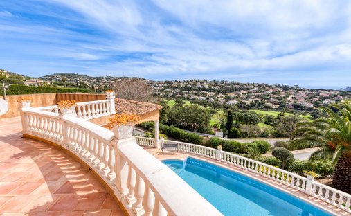 Villa in Nartelle-Noyer-Bellevue-bd des Sardinaux, Sainte-Maxime, France 1