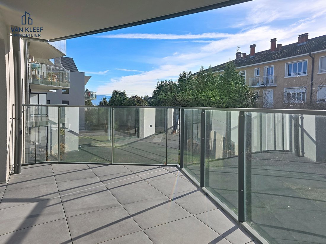 Apartment in Divonne-les-Bains, Auvergne-Rhône-Alpes, France 2 - 17129483