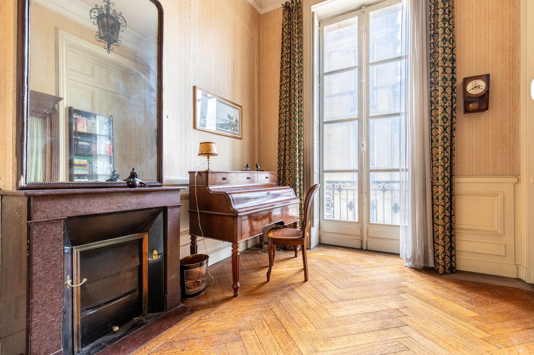 Apartment in Hôtel de Ville-Quinconce-Saint Seurin-Fondaudège, Bordeaux, France 5 - 17131783