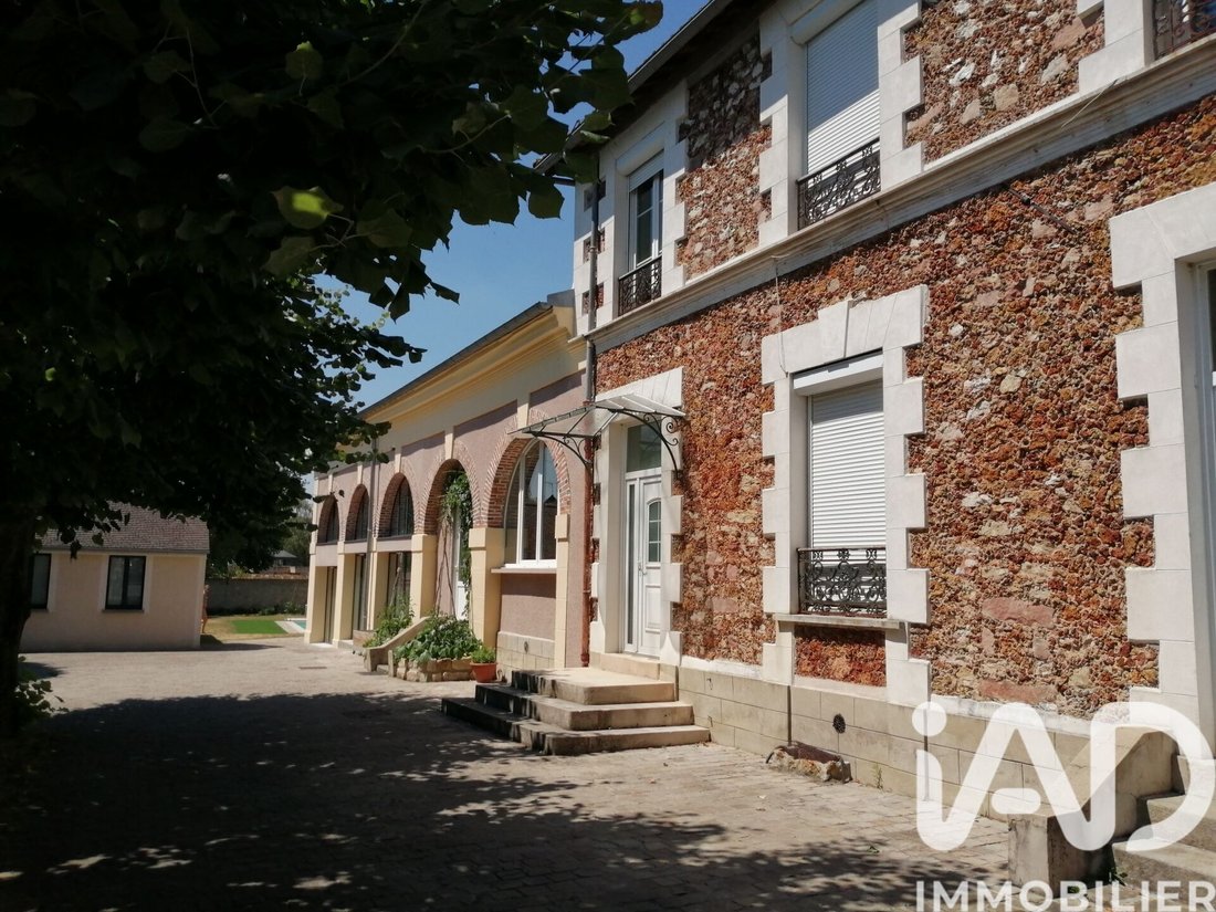 House in Chailly-en-Biere, Ile-de-France, France 2 - 17128792
