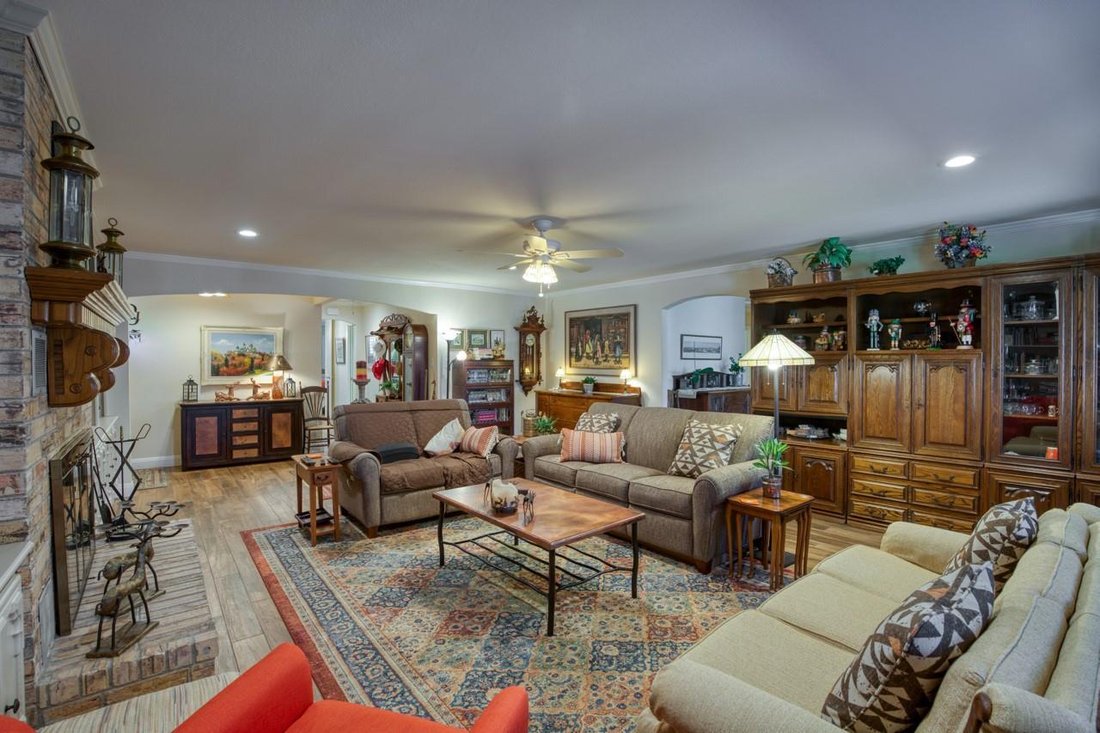 House in Llano, Texas, United States 5 - 17130366