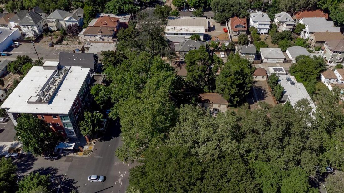 House in Sacramento, California, United States 4 - 17129595