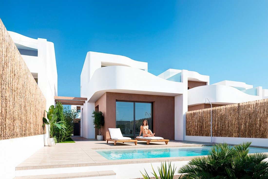 Villa in Los Montesinos, Valencian Community, Spain 4 - 17132709