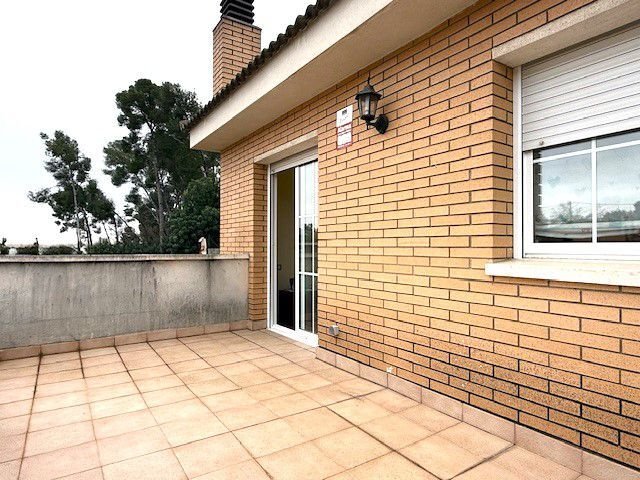 House in Marianao, Sant Boi de Llobregat, Spain 3 - 17083877