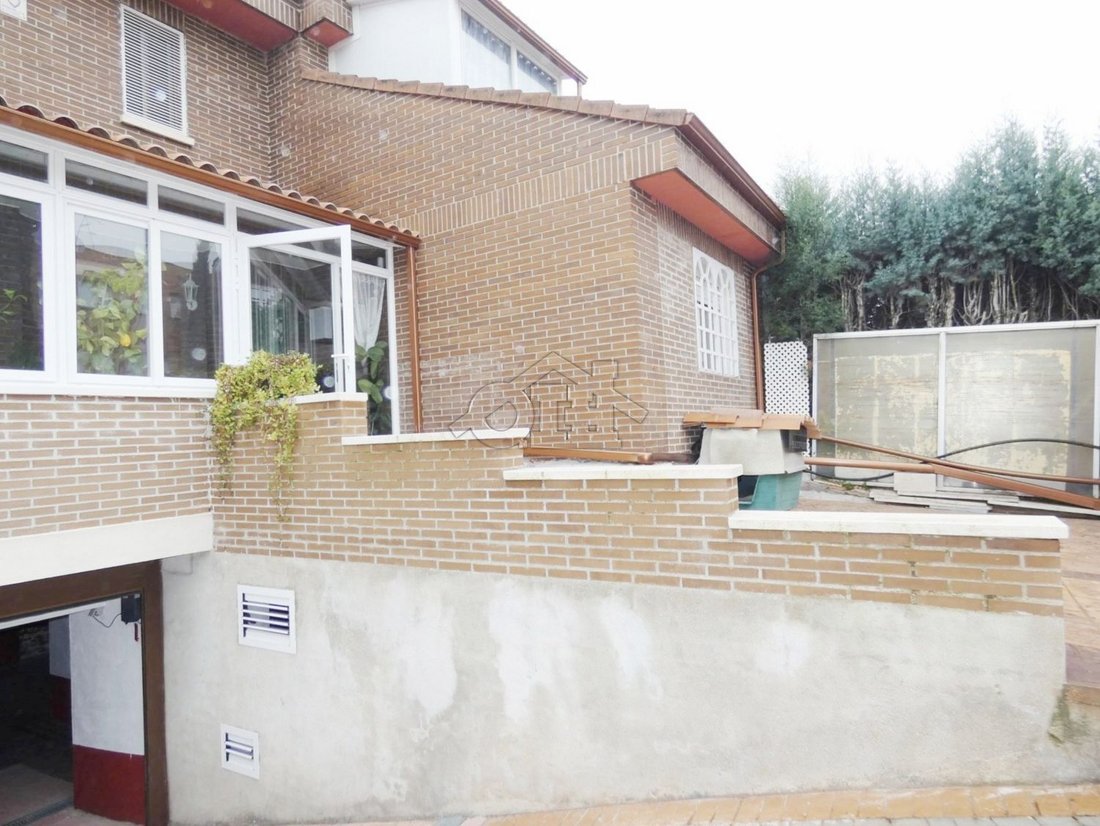 Chalet in Alcala de Henares, Comunidad de Madrid, Spain 5 - 17132692