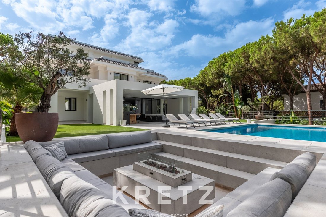 House in Elviria-Cabopino, Marbella, Spain 3 - 16049791