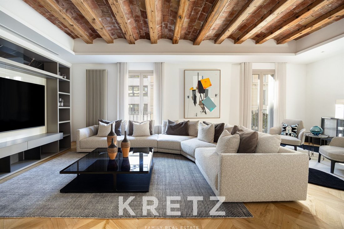 Apartment in Ciutat Vella, Barcelona, Spain 2 - 16813699