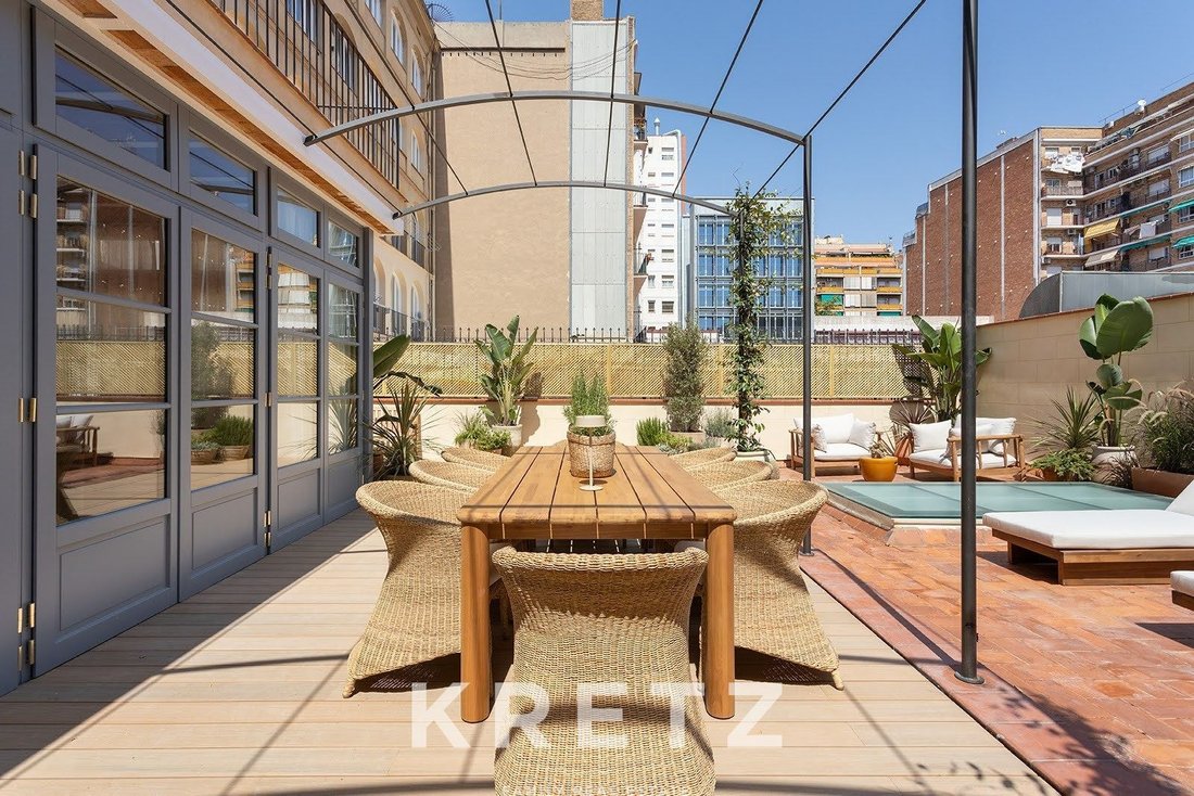 Apartment in Eixample, Barcelona, Spain 4 - 16728567