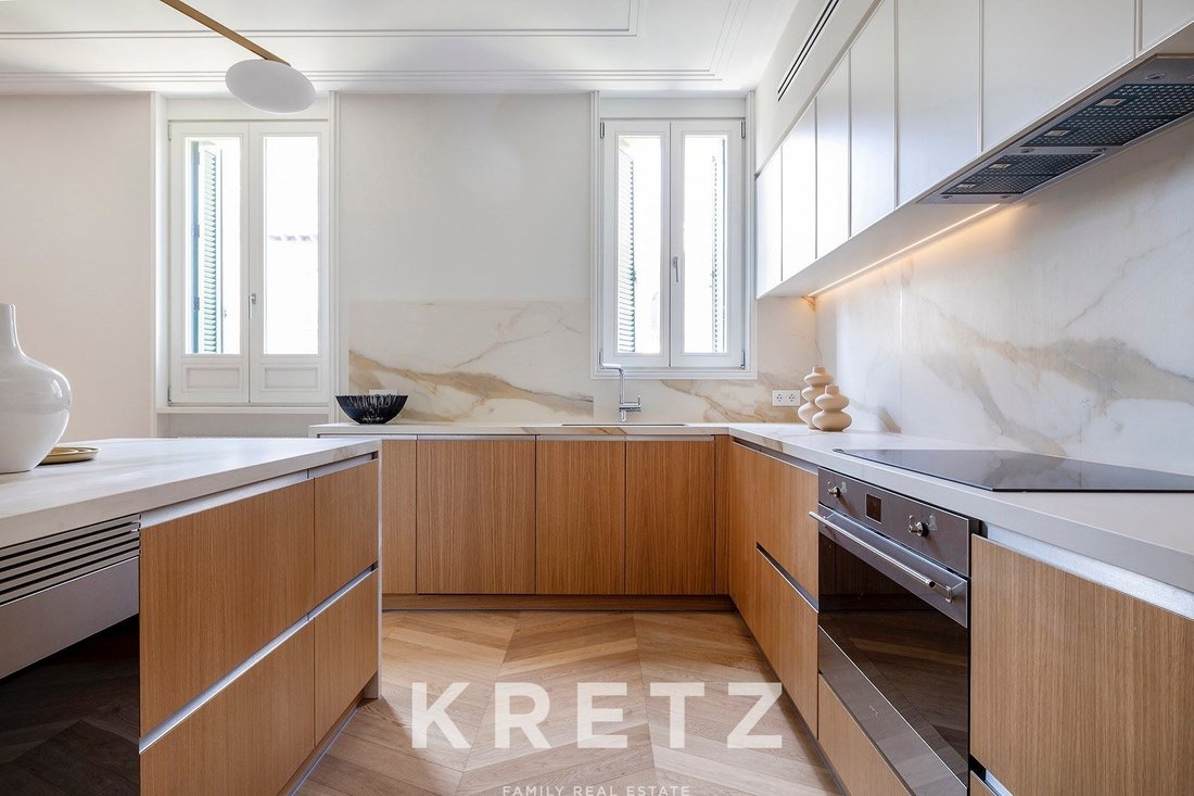 Apartment in Eixample, Barcelona, Spain 5 - 15884497