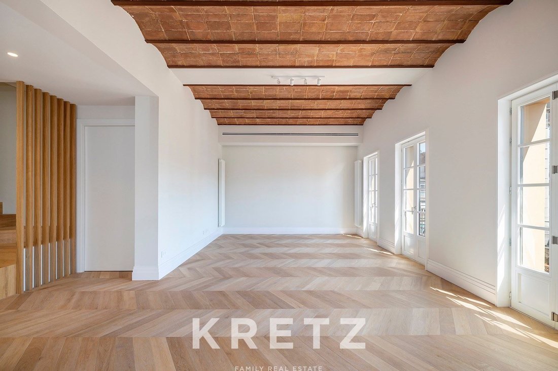 Apartment in Eixample, Barcelona, Spain 4 - 15884495