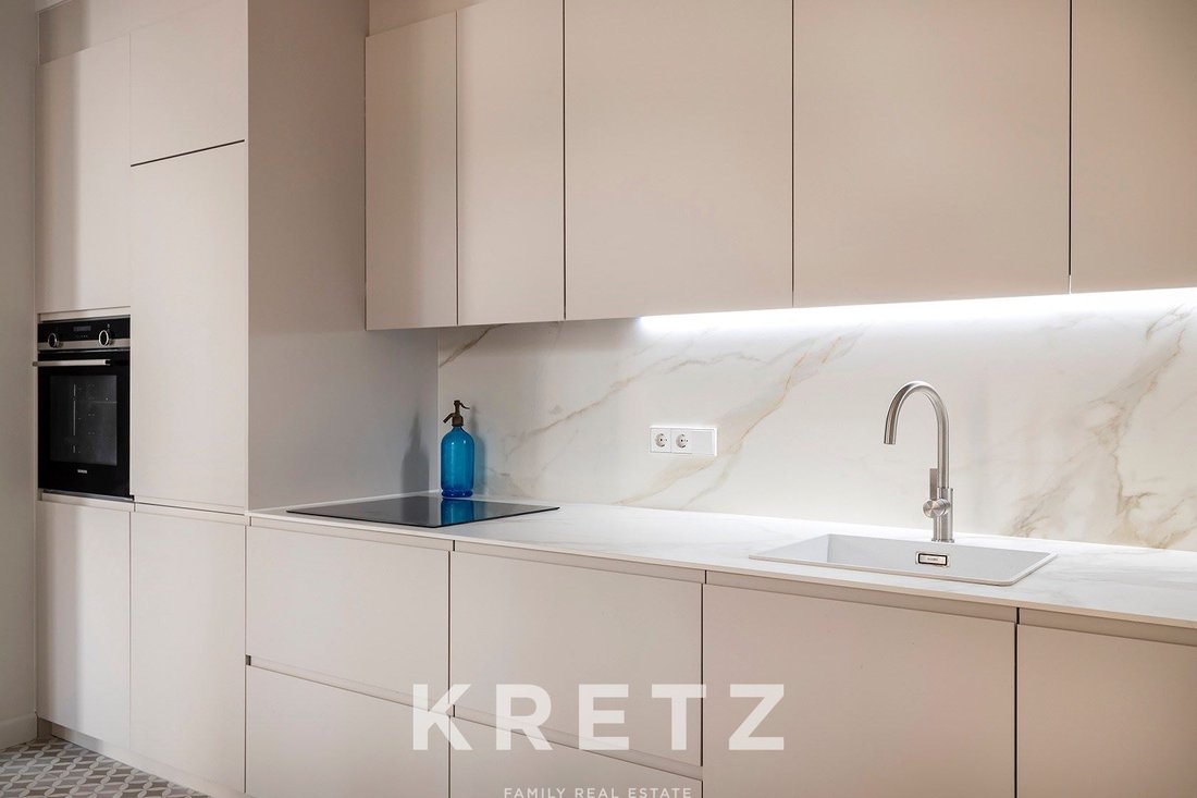 Apartment in Ciutat Vella, Barcelona, Spain 5 - 15792141