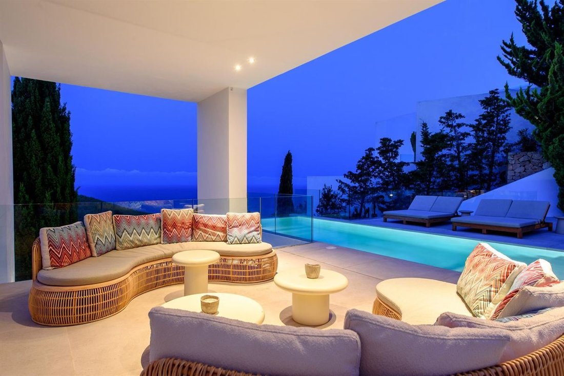 Villa in Roca Llisa, Santa Eularia des Riu, Balearic Islands 2 - 17132784