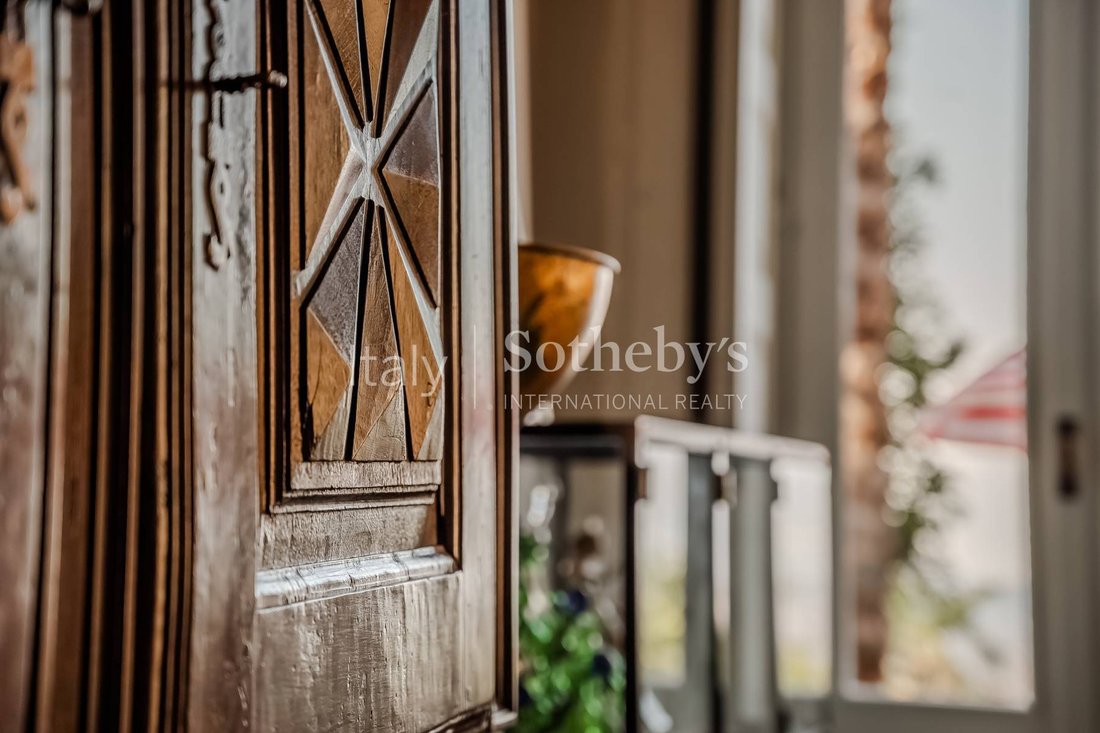 House in Besozzo, Lombardy, Italy 3 - 15111622