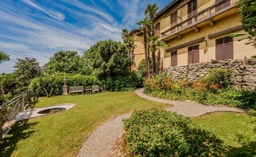 House in Besozzo, Lombardy, Italy 1