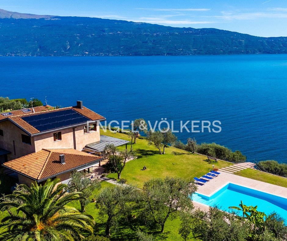 Villa in Center, Toscolano, Lombardy 1 - 17133835