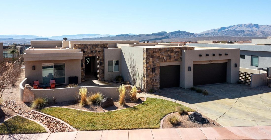 House in Ivins, Utah, United States 1 - 17135378