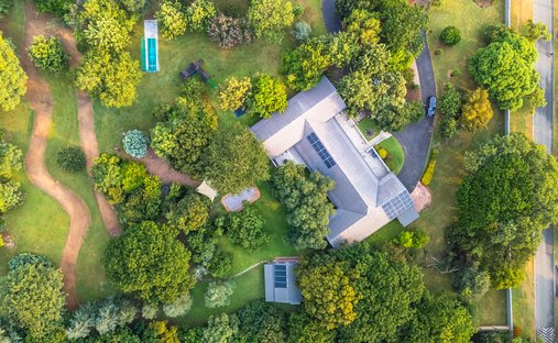 Country House in Munyaka Waterfall City, Gauteng, South Africa 1
