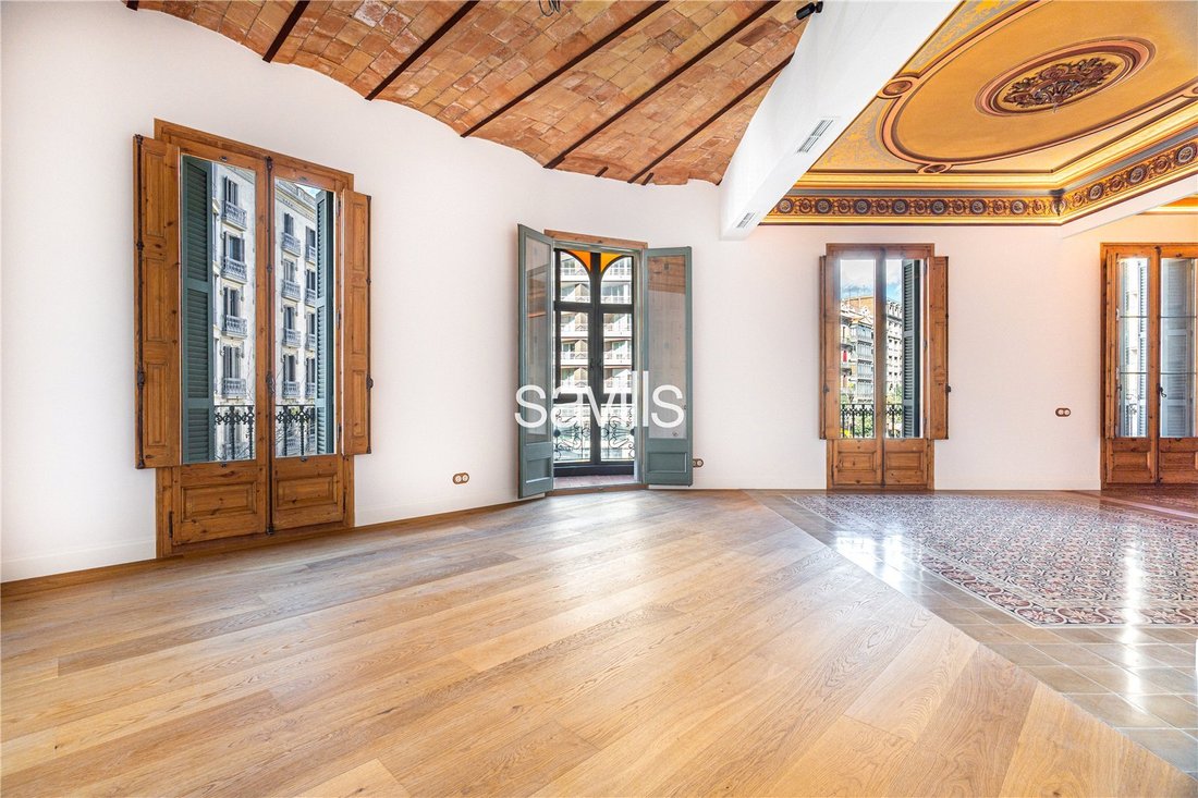 Appartamento in Eixample, Barcellona, Spagna 4 - 15206863