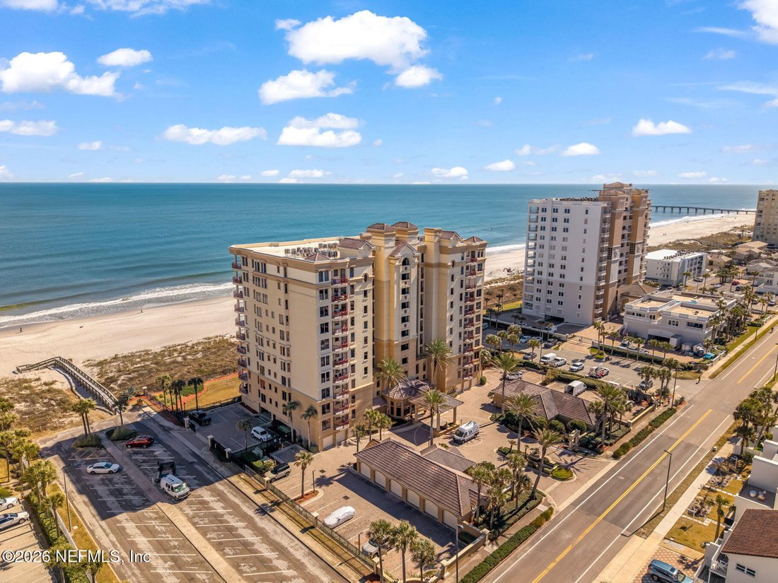 Condo in Jacksonville Beach, Florida, United States 2 - 17136473