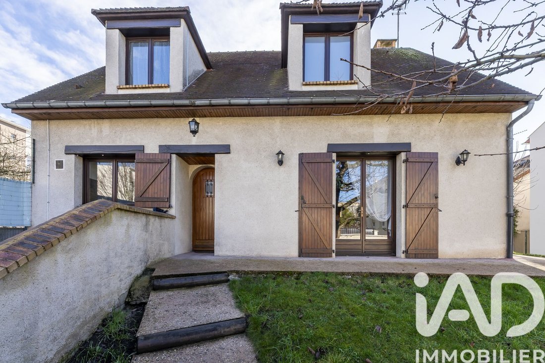 House in Sorbiers, Chevilly-Larue, France 3 - 17137271