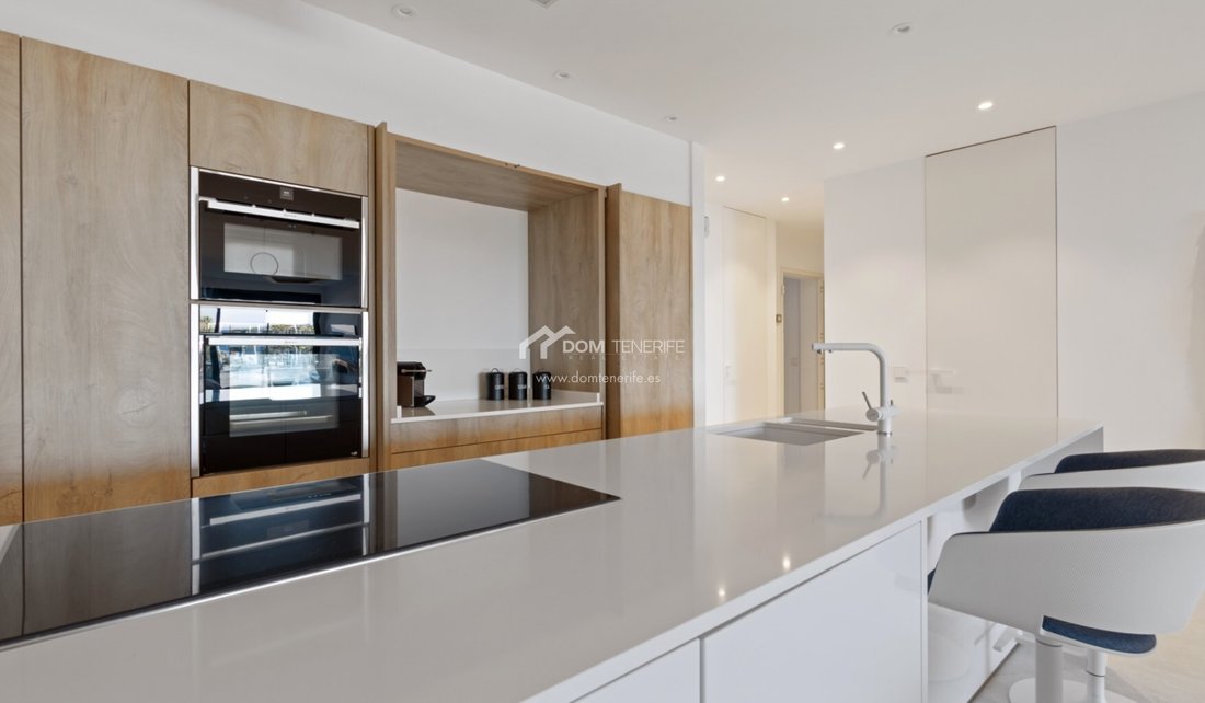 Apartment in Arona, Canary Islands, Spain 3 - 17136037