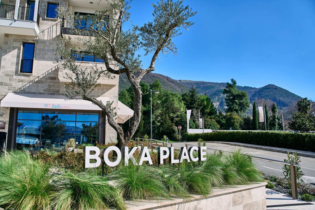Apartment in Tivat, Tivat Municipality, Montenegro 2 - 17134796