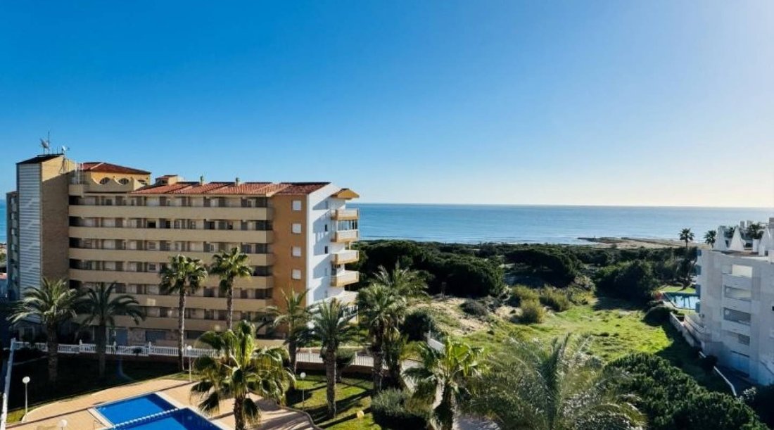 Penthouse in Guardamar del Segura, Valencian Community, Spain 2 - 17136345