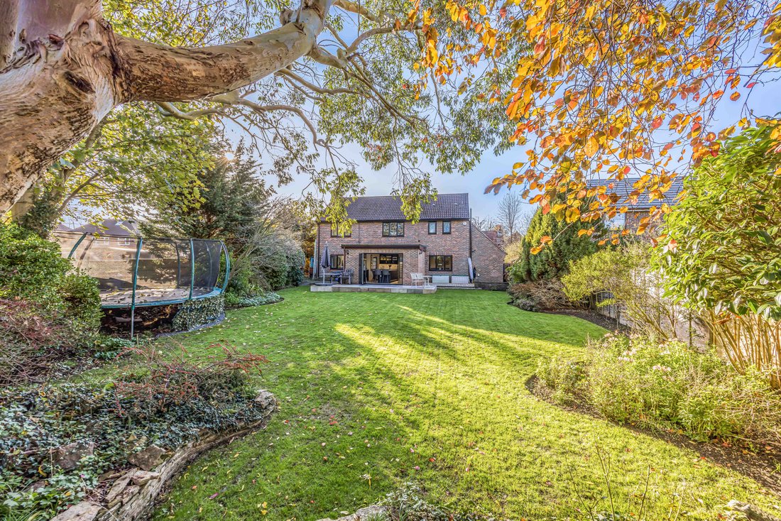 House in Denvilles, Havant, England 4 - 17135089