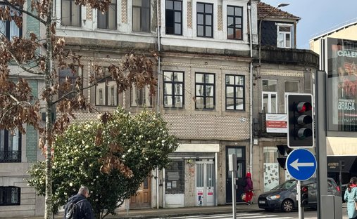House in Cedofeita, Santo Ildefonso, Se, Miragaia, Sao Nicolau e Vitoria, Porto District, Portugal 1
