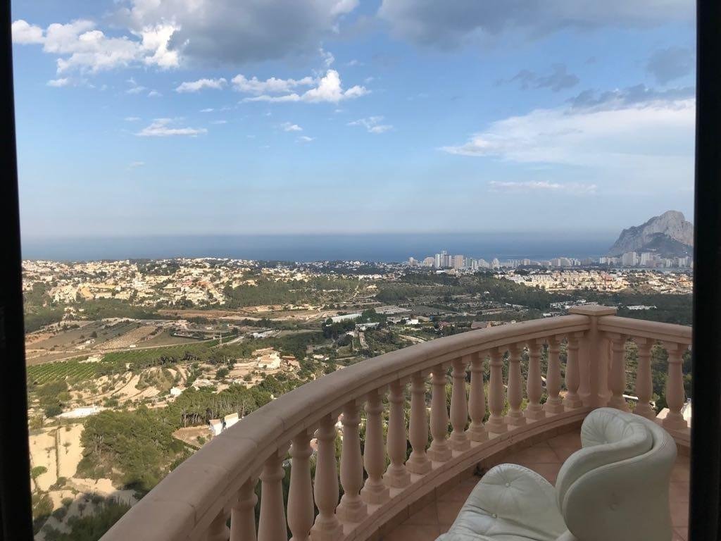 Villa in Calp / Calpe, Valencian Community, Spain 1 - 17136108