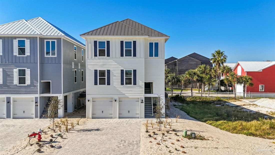 House in Pensacola, Florida, United States 4 - 17135065