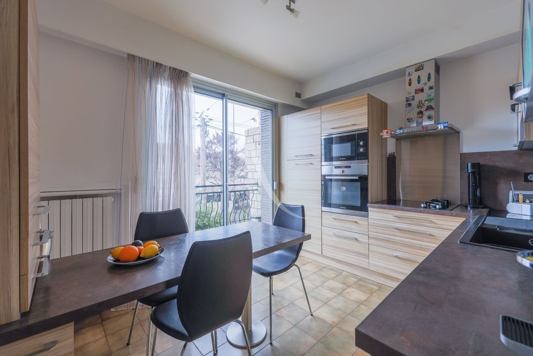 Villa in Cachin, Romainville, France 5 - 17047892