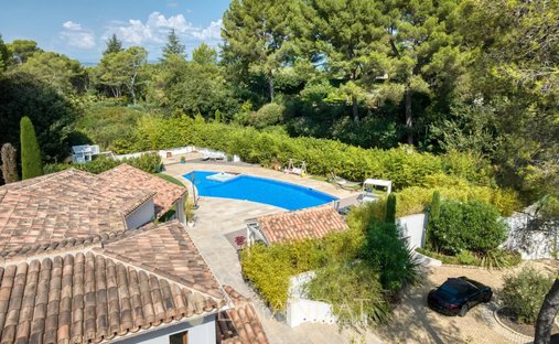 Villa in Mougins, Provence-Alpes-Côte d'Azur, France 1