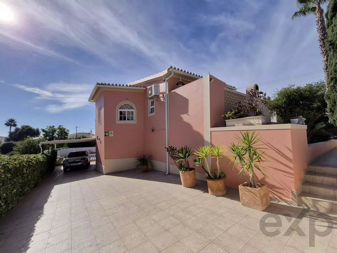 House in Mexilhoeira Grande, Algarve, Portugal 3 - 16658149
