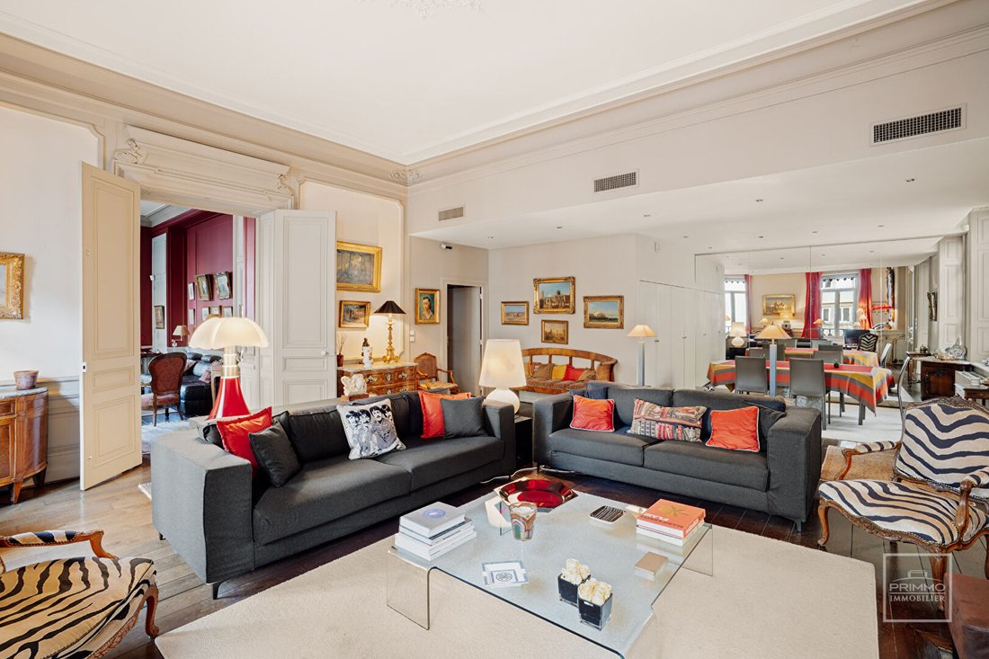 Townhouse in Tête d'Or-Foch-Vitton, Lyon 6e Arrondissement, Lyon 2 - 17133851