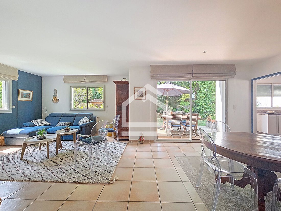 House in Mérignac, Nouvelle-Aquitaine, France 4 - 17134066