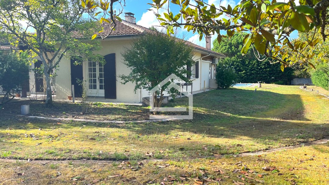 House in Centre Ville, Blanquefort, France 1 - 17134077