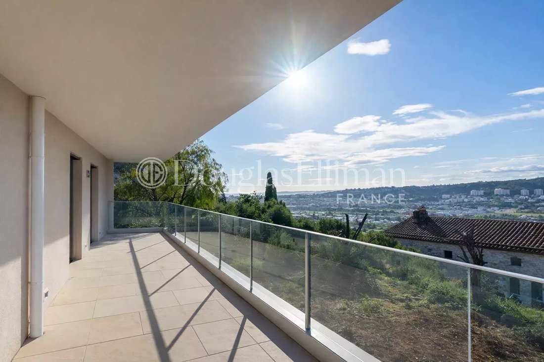 Apartment in Nice, Provence-Alpes-Côte d'Azur, France 5 - 17039721