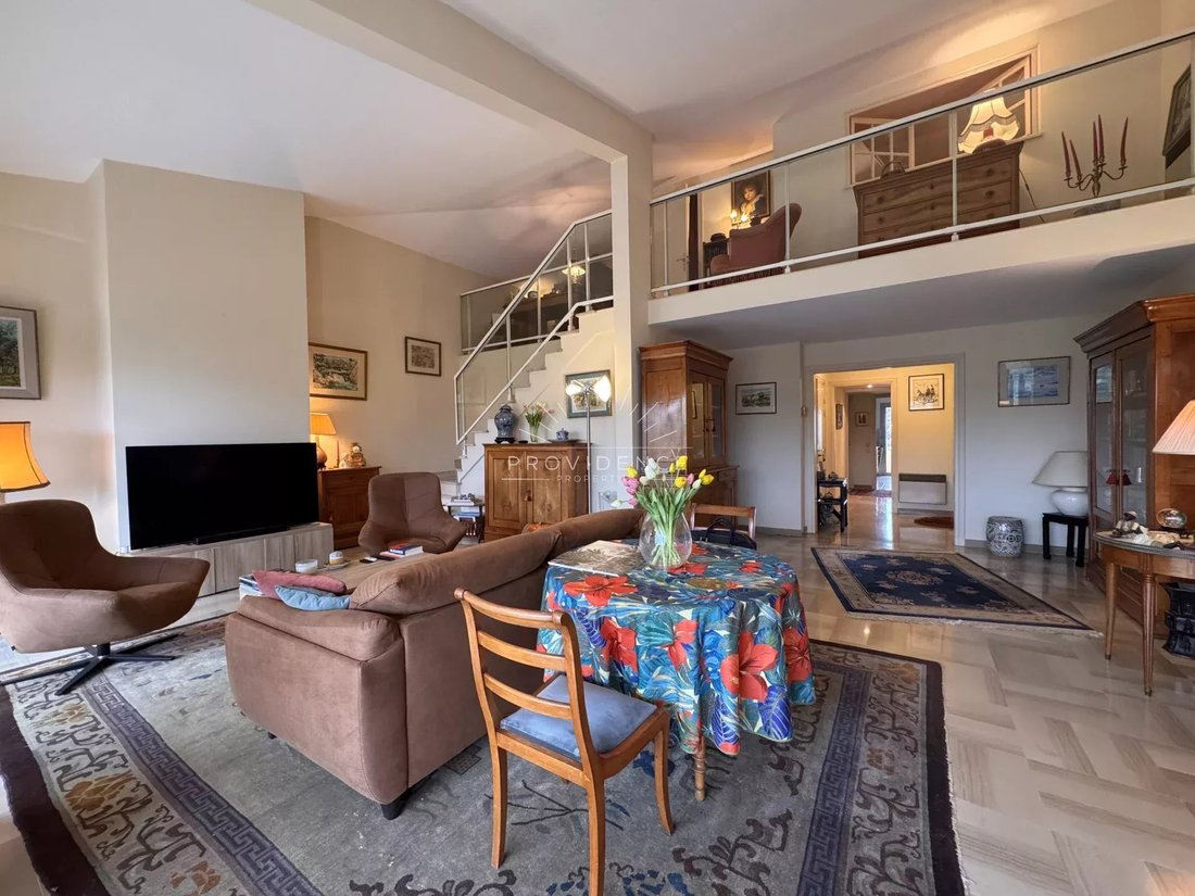 Apartment in Cannes, Provence-Alpes-Côte d'Azur, France 2 - 17133228